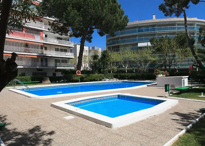 Uhc Gisamar Apartments